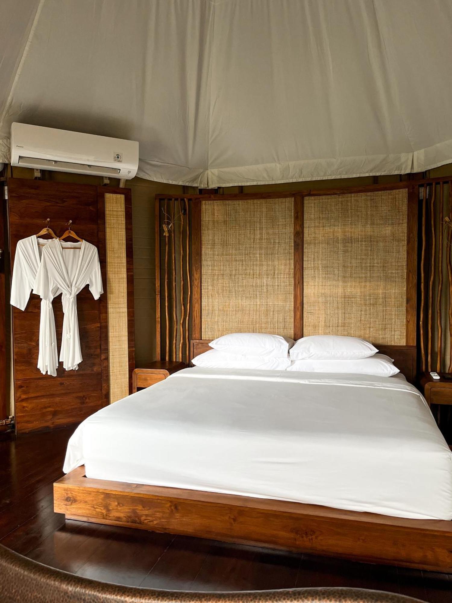 Wapa Di Ume Sidemen Hotell Exteriör bild A guest room at the resort