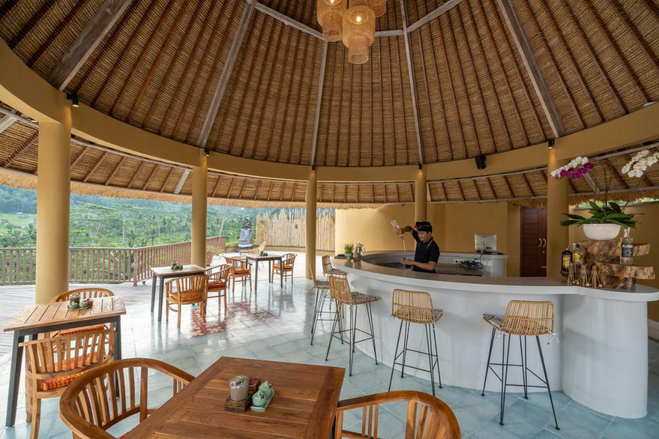 Wapa Di Ume Sidemen Hotell Exteriör bild The restaurant at the resort
